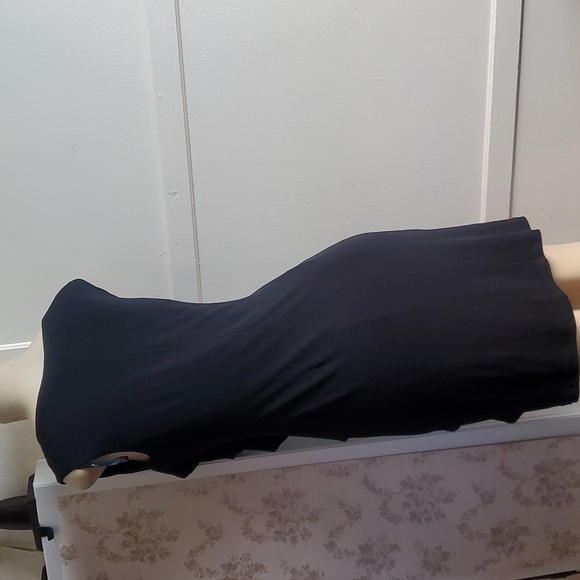 Suzi Chin for Maggy Boutique Dressy Black Dress with Ruching and Ruffles Size 6 - Picture 7 of 13